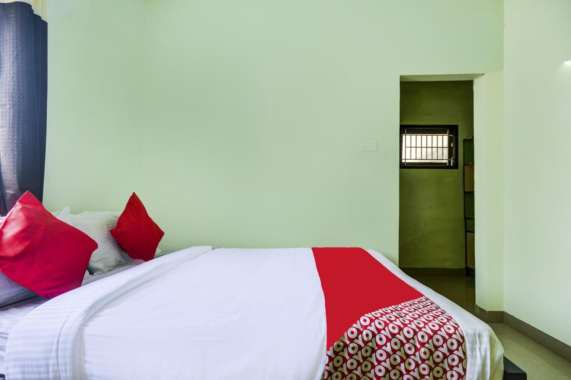 Hotel O Aruthraa Residency Podanur Extérieur photo